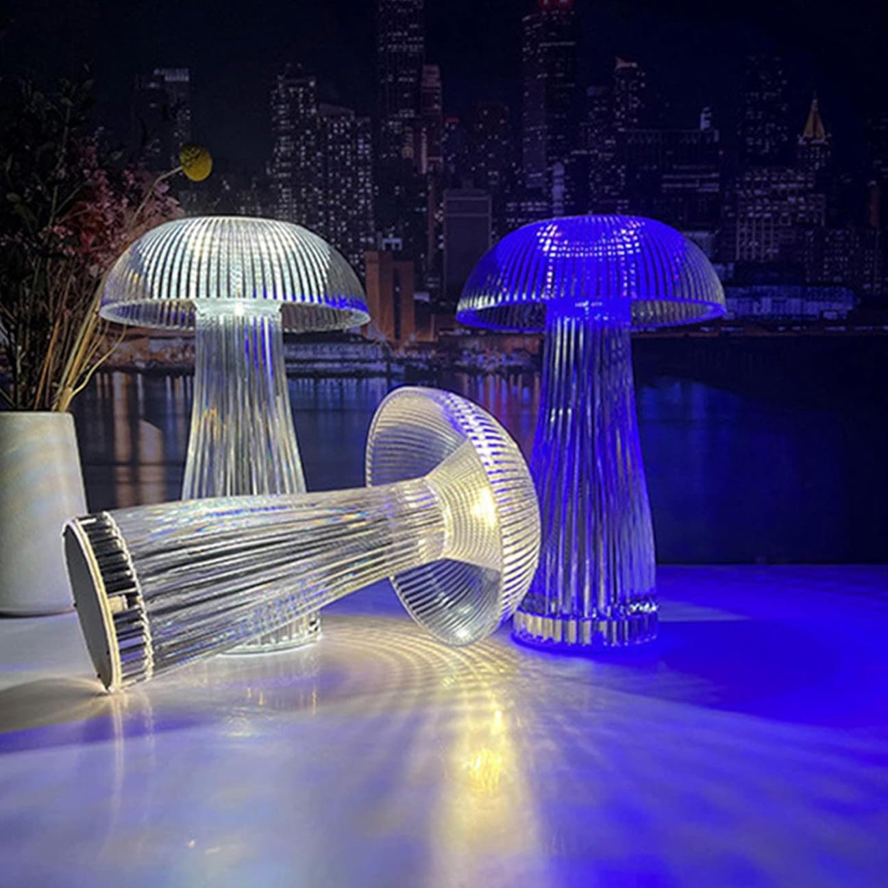 LumiCrystal - LED Touch Crystal Lamp