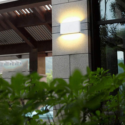 NordLume - Modern Aluminum LED Wall Light, IP65 Waterproof