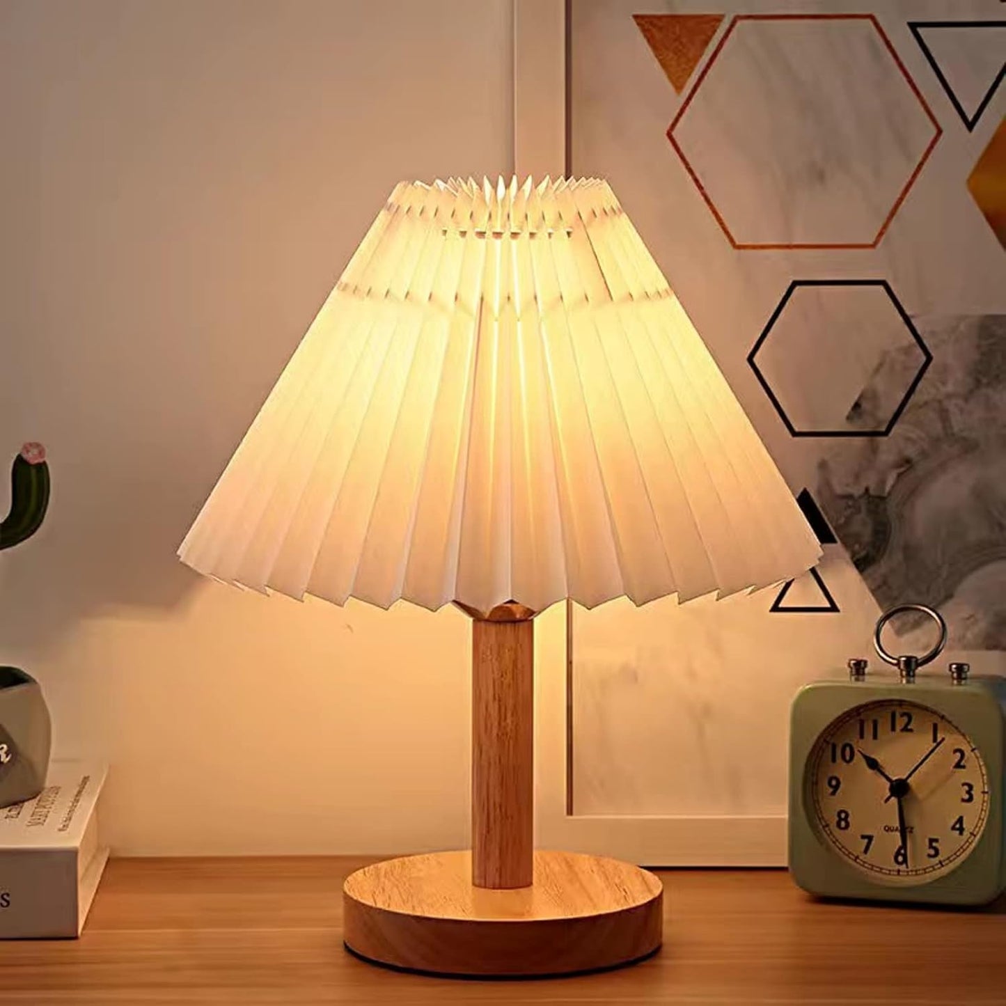 NordGlow Pleated Table Lamp - USB-Powered Foldable Night Light