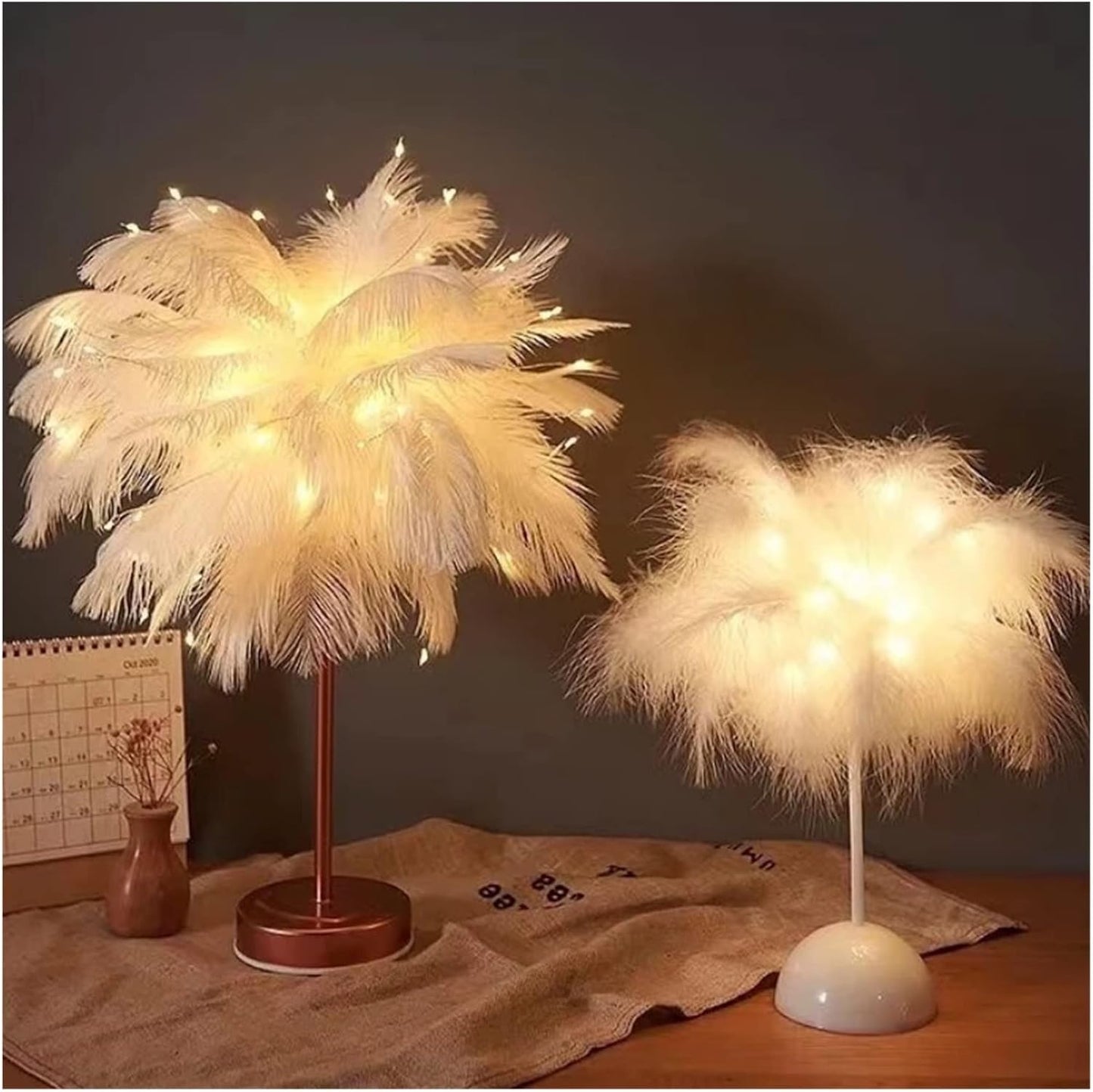 LunaGlow - Feather Table Lamp with Warm LED Light