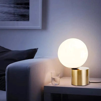 Nordique - Modern Glass Ball Table Lamp